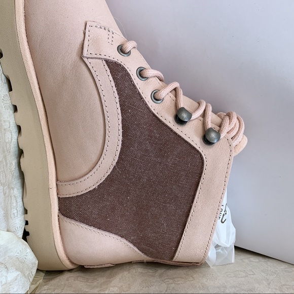 UGG Bethany - Classic Slim Chukka Boot - Picture 6 of 8